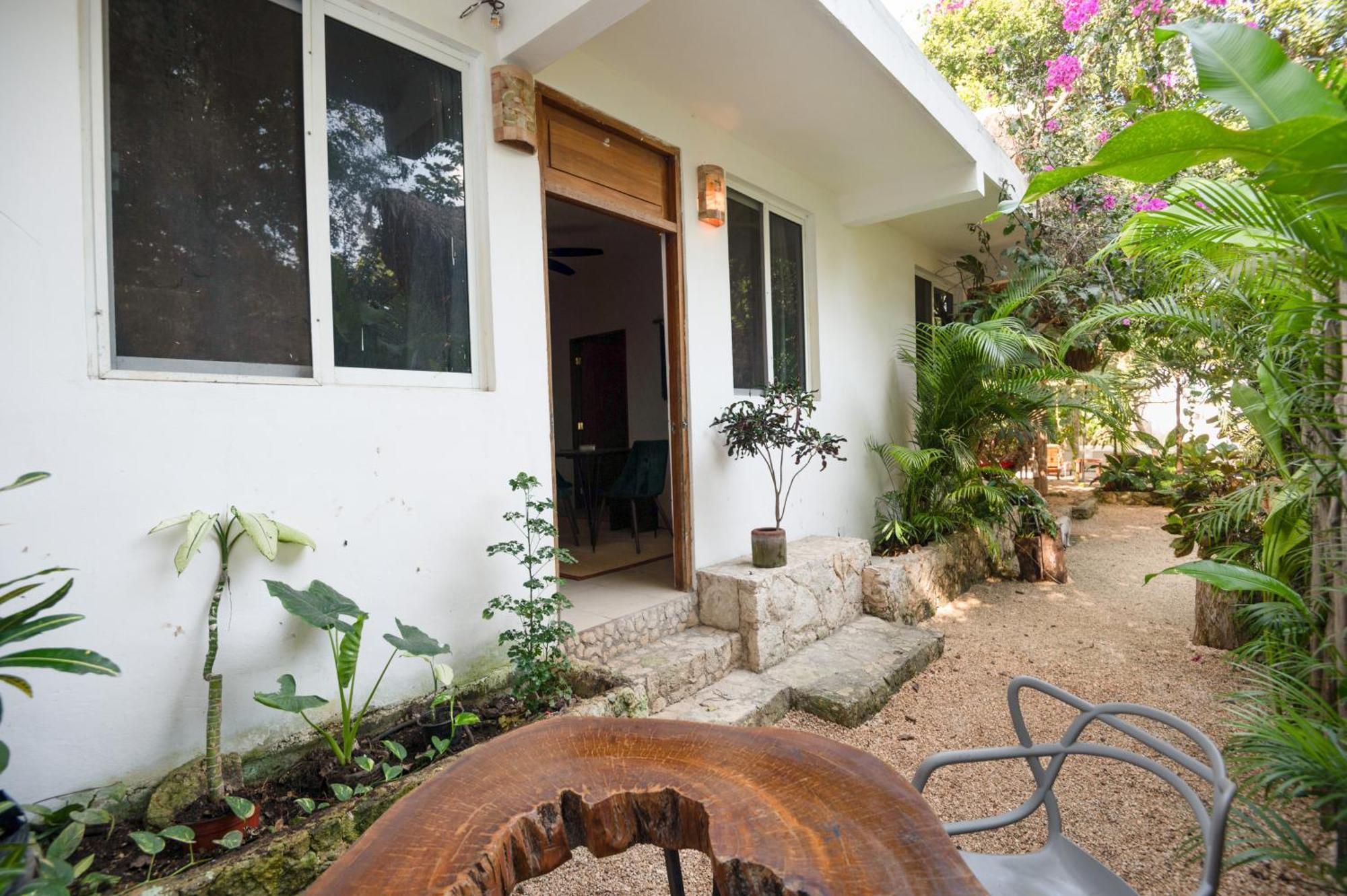 Huaya Camp Apartment Playa del Carmen Exterior foto